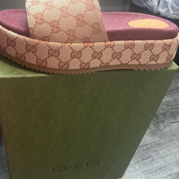 Authentic Brand New Never Worn Gucci Platform Sandals - Picture 15 of 15